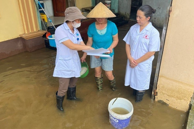 Huyện Quốc Oai: Tập trung vệ sinh môi trường, phục hồi sản xuất