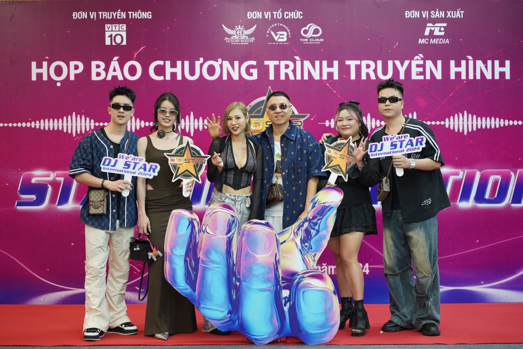 Buổi họp báo công bố khởi động gameshow tìm kiếm tài năng DJ Star mùa thứ 3 đã thu hút sự chú ý của giới trẻ yêu nhạc 