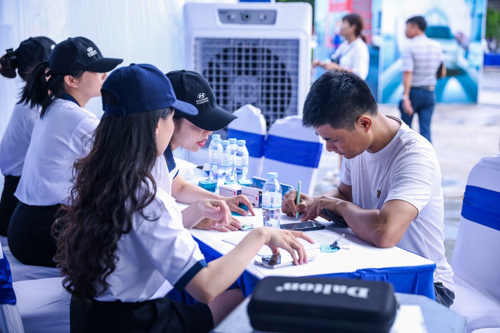 Hàng nghìn khách hàng hào hứng cùng Hyundai Care Day 2024