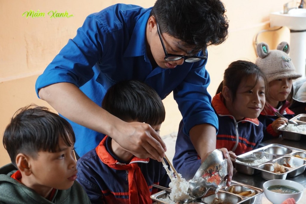 Việc không ngại trải nghiệm là chìa khóa mở ra nhiều cơ hội cho sinh viên. 
