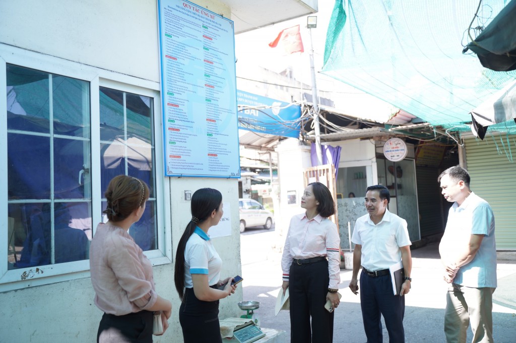 mô hình “Chợ văn minh - sạch đẹp - an toàn” tại chợ Kim Bài