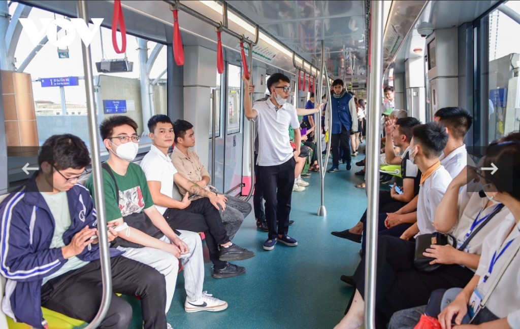 Metro Nhổn - ga Hà Nội chính thức vận hành