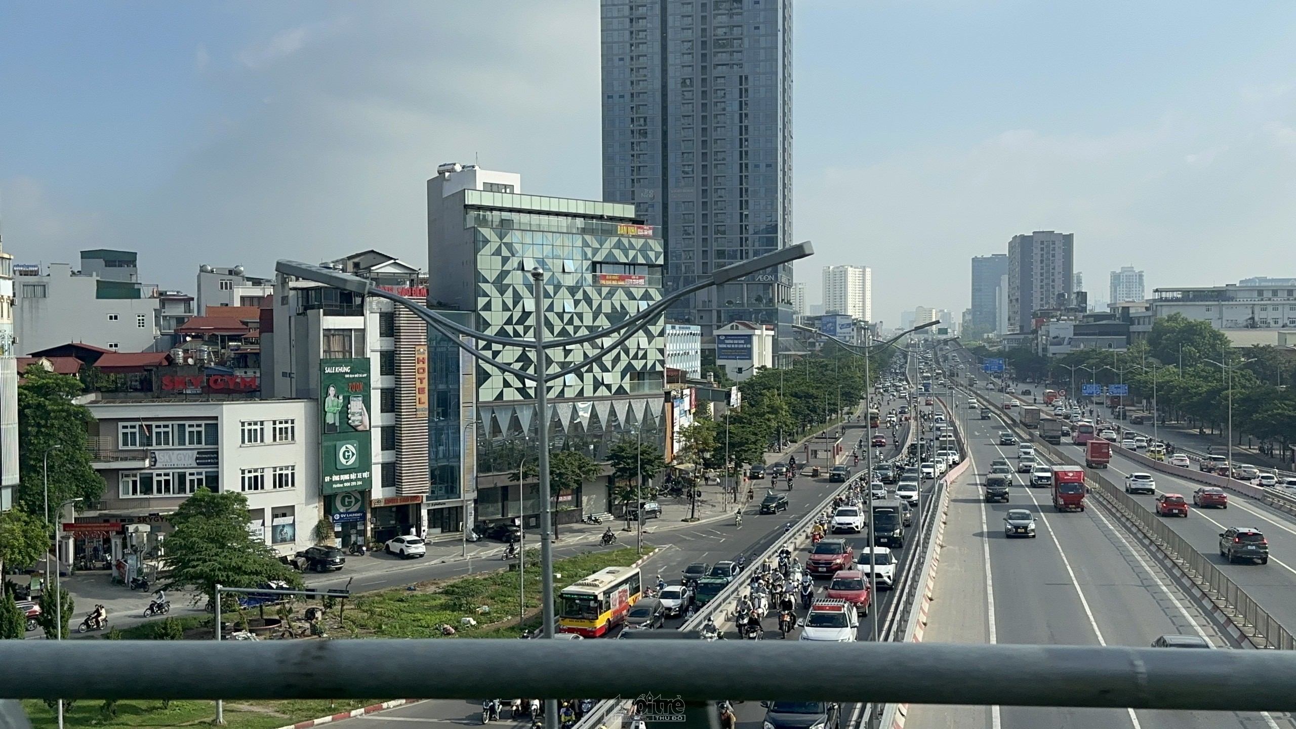 View từ tàu điện trên cao