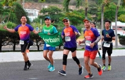 Cùng chạy với Herbalife tại VnExpress Marathon Nha Trang 2024