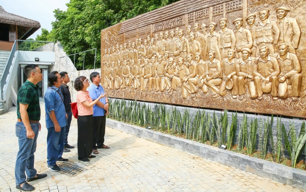 “Địa chỉ đỏ” để các nhà báo hướng về nguồn, xây đắp nền báo chí cách mạng