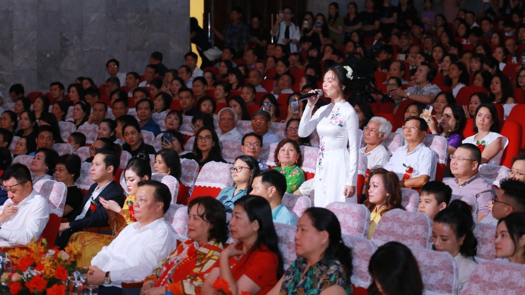 Đạo diễn Mai Thanh Tùng: “Chưa bao giờ vơi cạn ý tưởng nghệ thuật”