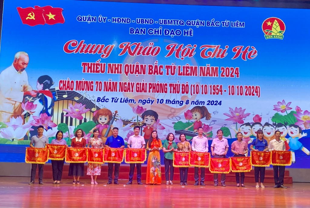 Các đồng chí lãnh đạo quận Bắc Từ Liêm