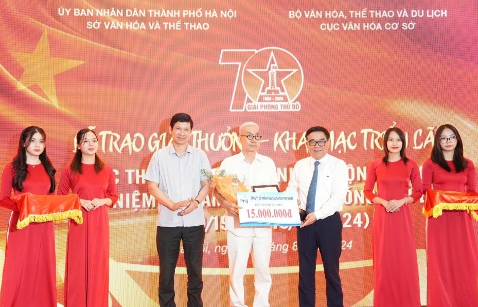 Các tác phẩm vừa có sự mạnh mẽ vừa tinh tế, lãng mạn