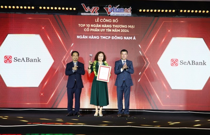 SeABank được vinh danh Top 50 Công ty đại chúng uy tín và hiệu quả