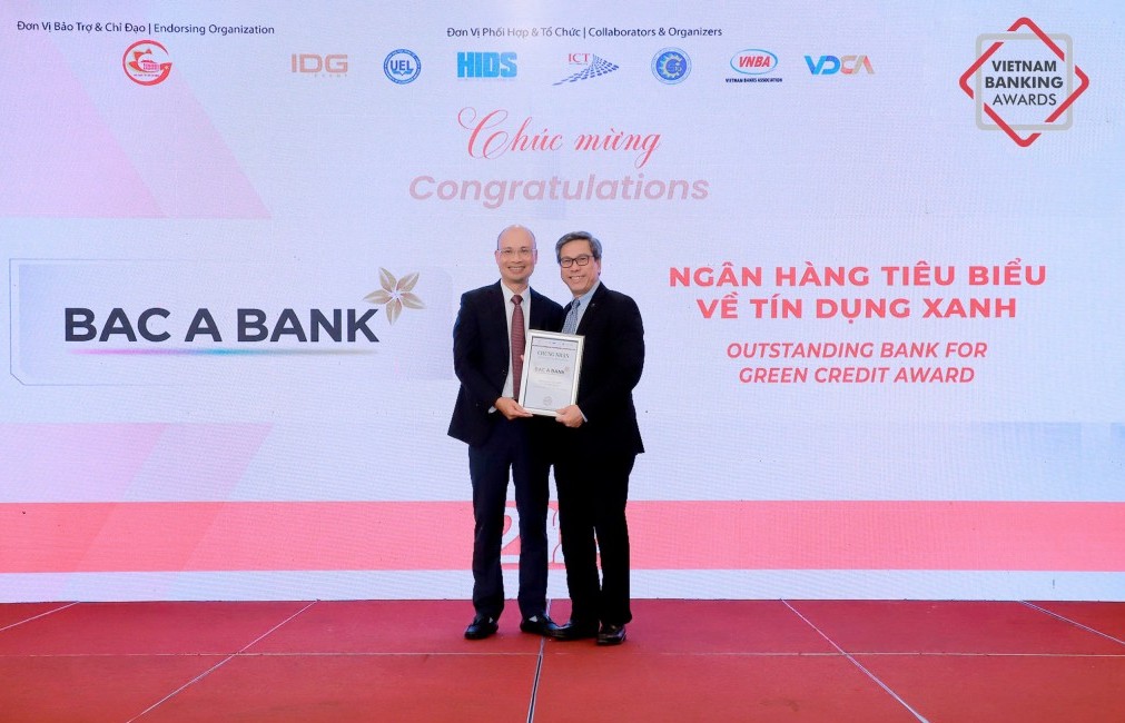 BAC A BANK hai năm liền nhận giải thưởng Ngân hàng tiêu biểu về Tín dụng xanh