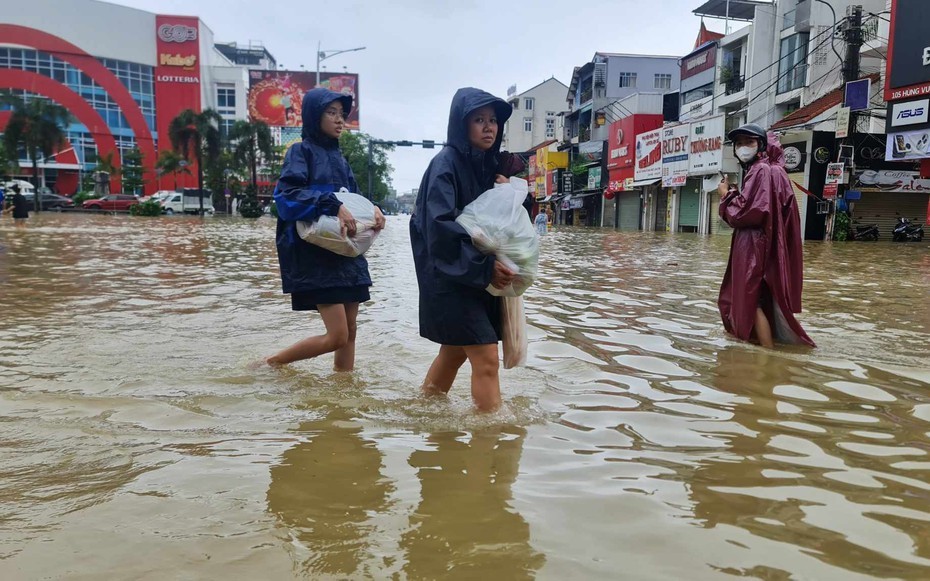 Tỉnh Thừa Thiên-Huế không để tình trạng khan hiếm hàng hóa xảy ra, làm ảnh hưởng đến hoạt động sản xuất, tiêu dùng sinh hoạt của Nhân dân