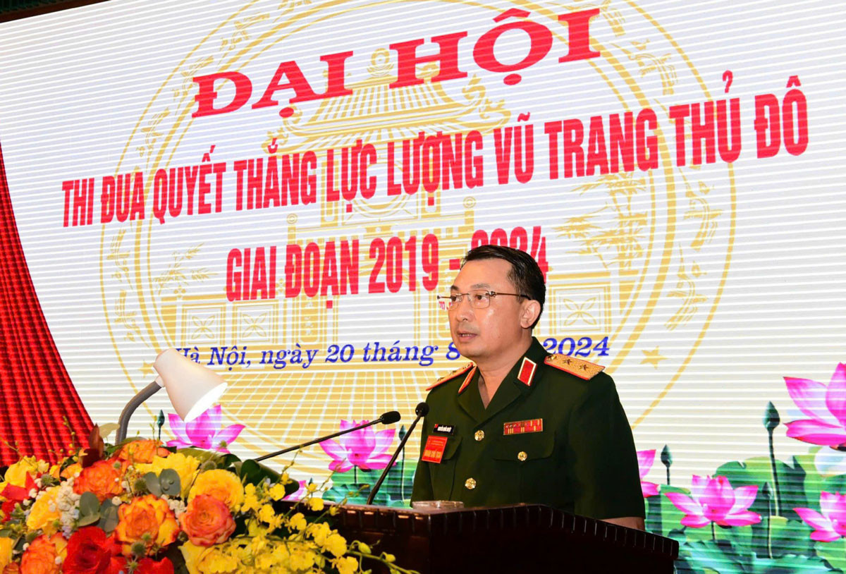 Bí thư Thành ủy Bùi Thị Minh Hoài dự Đại hội Thi đua Quyết thắng lực lượng vũ trang Thủ đô