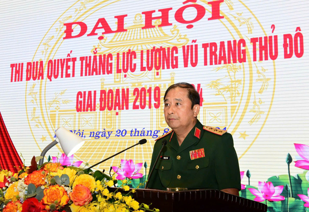 Bí thư Thành ủy Bùi Thị Minh Hoài dự Đại hội Thi đua Quyết thắng lực lượng vũ trang Thủ đô