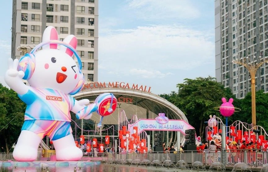 "Moon Malliday – Tùng dinh dinh, Linh đình phá cỗ"