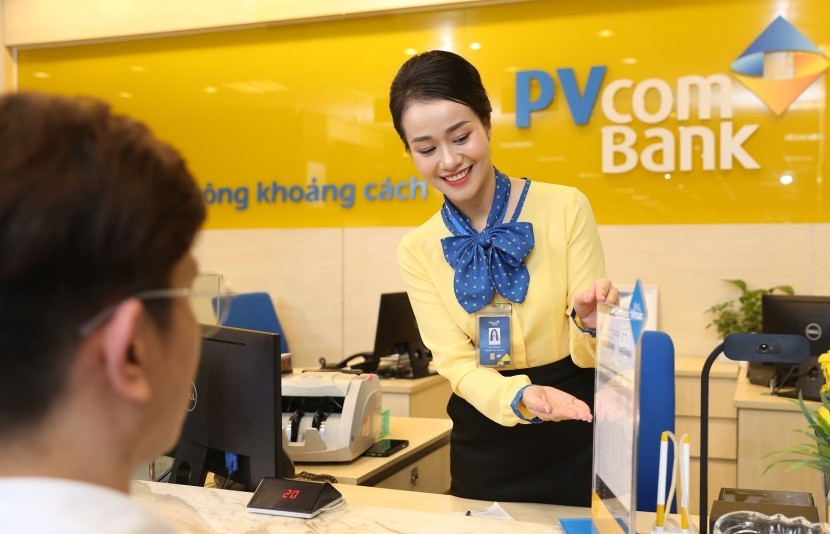 PVcomBank cấp gói giải pháp tài chính toàn diện cho khách hàng hưởng ASXH