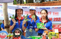 Nestlé Việt Nam trao gần 200.000 phần quà hỗ trợ học sinh, sinh viên