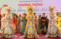 Phụ nữ Mê Linh khoe sắc cùng áo dài