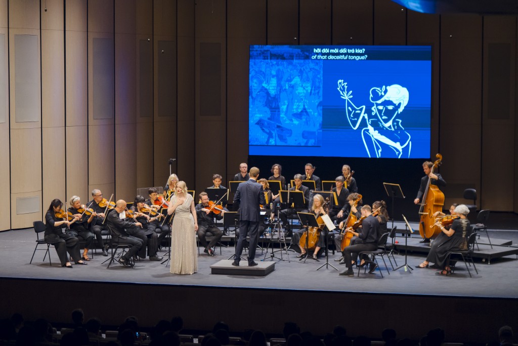 Dàn nhạc Les Musiciens du Louvre và Sofia Savenko - một nữ cao xuất sắc