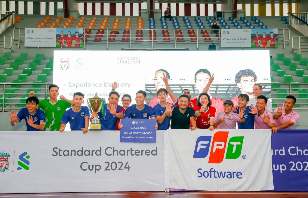 Cúp Standard Chartered 2024: Vinh danh đội bóng vô địch FPT Software và Mitek