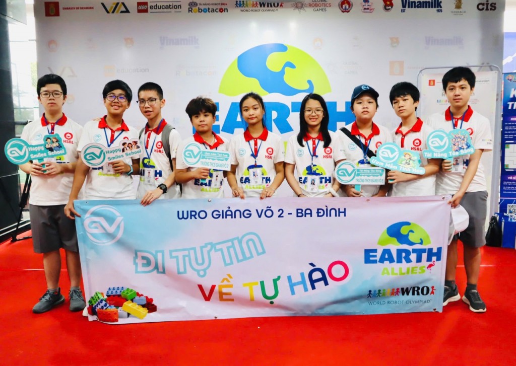 Học sinh THCS Giảng Võ 2 vào chung kết World Robot Olympiad