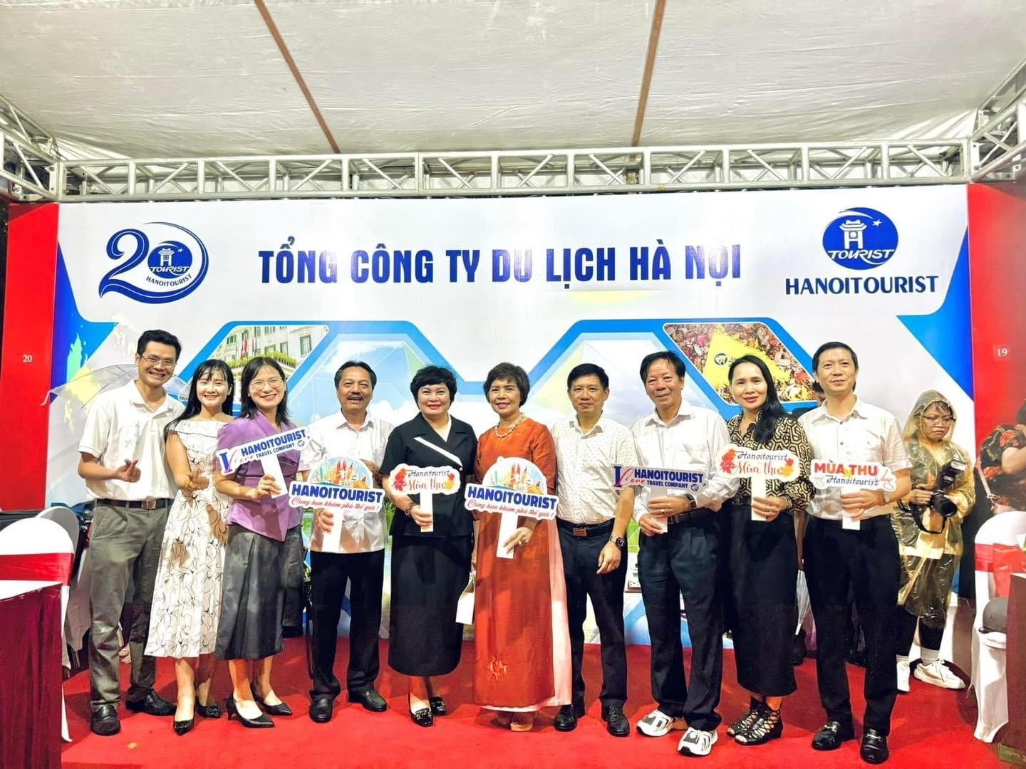 Trải nghiệm văn hóa, ẩm thực Hà Nội giữa trời thu