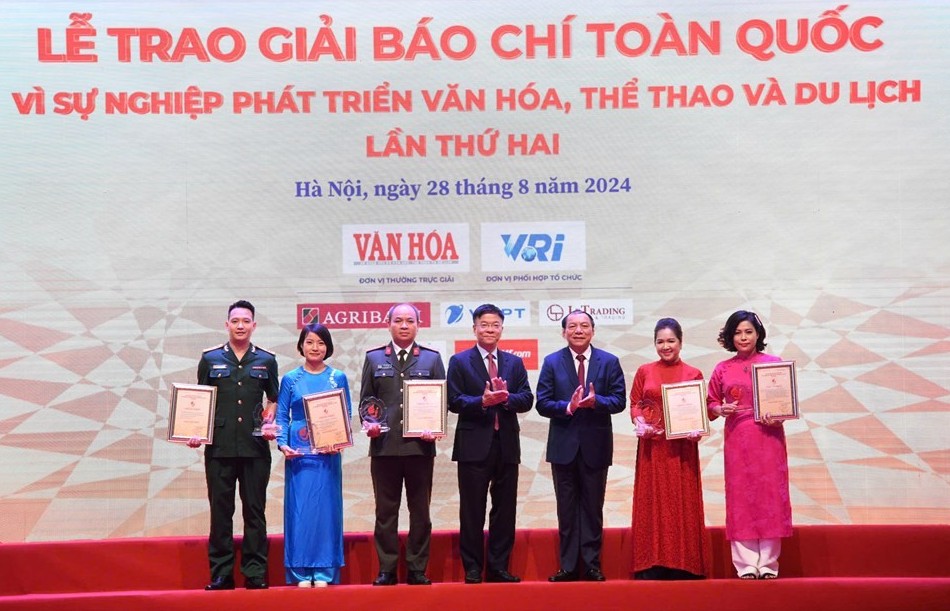 94 tác phẩm xuất sắc được vinh danh