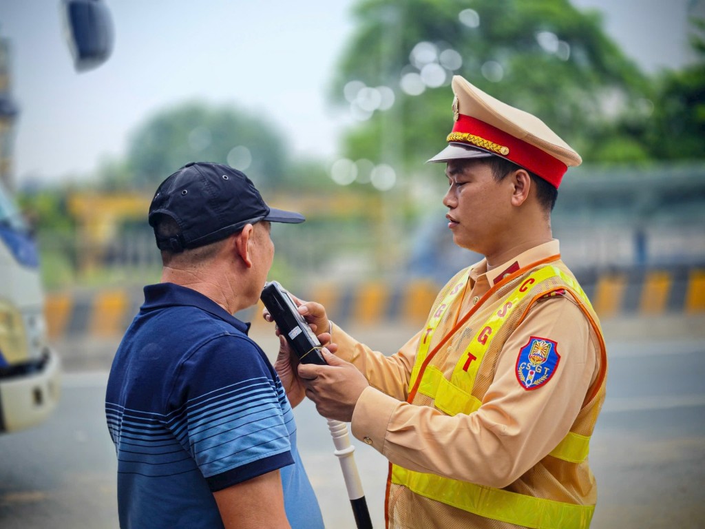 Khuyến khích doanh nghiệp vận tải không tăng giá vé dịp lễ Quốc Khánh