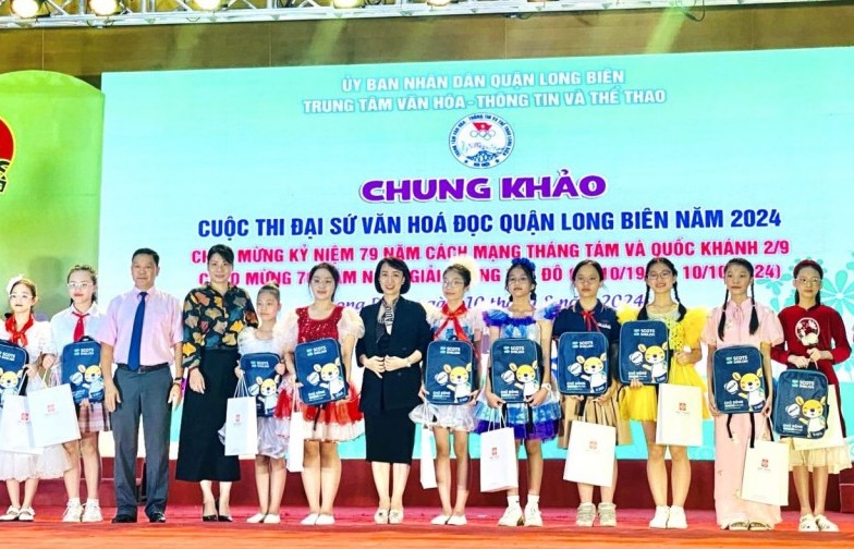 Quận Long Biên thực hiện nhiều hoạt động thiết thực, hiệu quả