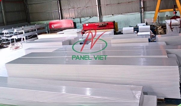 Panel EPS sản xuất tại nhà máy Panel Việt