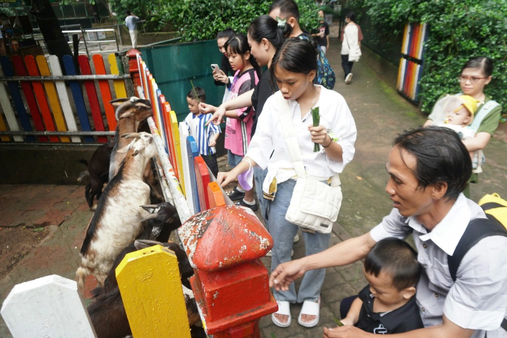 Điểm vui chơi TP Hồ Chí Minh nhộn nhịp dịp Quốc khánh