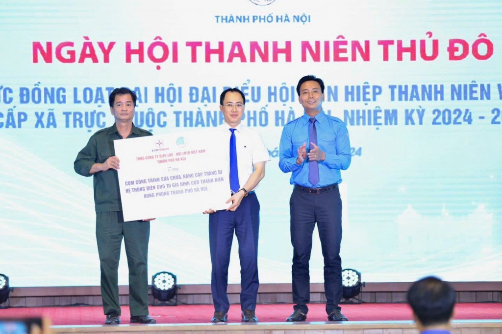 Dấu ấn công tác Hội và phong trào thanh niên Thủ đô