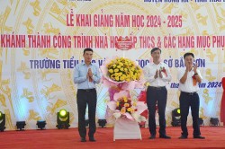 Phân bón Cà Mau đồng hành cùng giáo dục xã Bắc Sơn