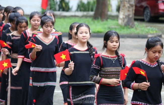 Kon Tum: Hơn 170 nghìn học sinh nô nức khai giảng năm học mới