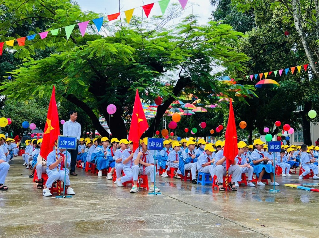 Kon Tum: Hơn 170 nghìn học sinh nô nức khai giảng năm học mới