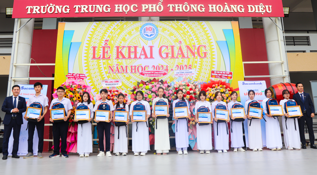 Trường THPT Hoàng Diệu