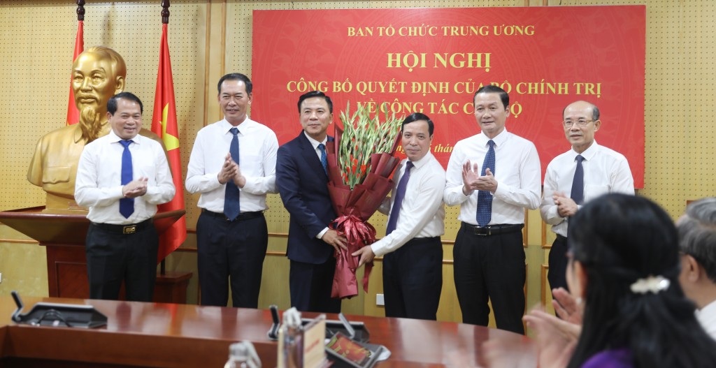 Đồng chí Đỗ Trọng Hưng giữ chức Phó Trưởng ban Tổ chức Trung ương