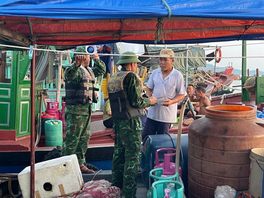 Bộ đội Biên phòng Quảng Ninh khẩn trương triển khai ứng phó với bão