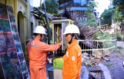 EVNHANOI chủ động triển khai nhiều biện pháp ứng phó kịp thời bão Yagi