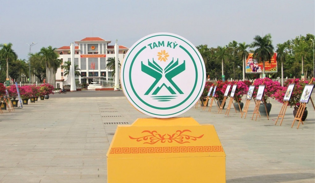 Biểu trưng logo TP Tam Kỳ (Ảnh: quangnam.gov.vn)