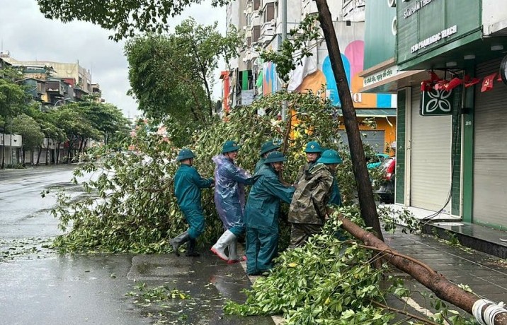 Bằng mọi biện pháp bảo đảm an toàn cho người dân