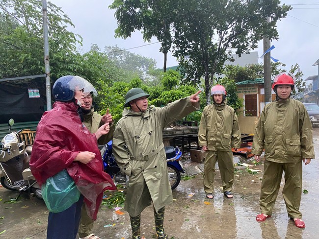 Thạch Thất: Mực nước trên sông Tích vượt ngưỡng báo động 1