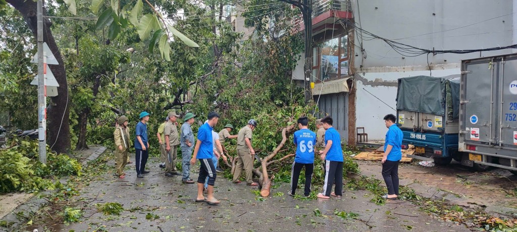 579 đội thanh niên tình nguyện hỗ trợ khắc phục hậu quả bão YAGI