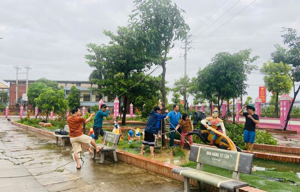 Nhanh chóng khắc phục hậu quả bão số 3, ổn định dạy và học