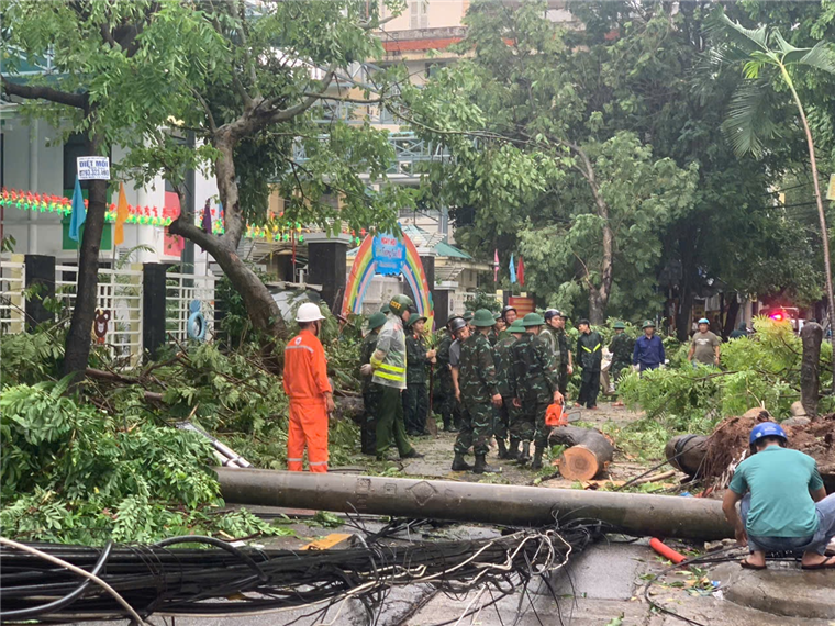 Sở GD&ĐT Hà Nội thông báo hỏa tốc về khắc phục sau bão