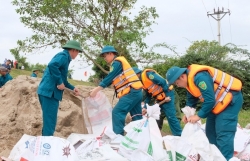 Sẵn sàng các phương án hộ đê, ứng phó với thiên tai