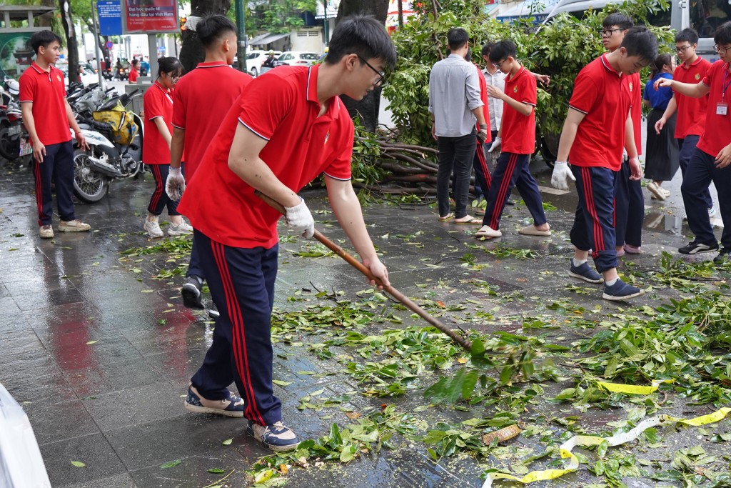 Thanh niên Thủ đô nỗ lực giúp Nhân dân ổn định cuộc sống