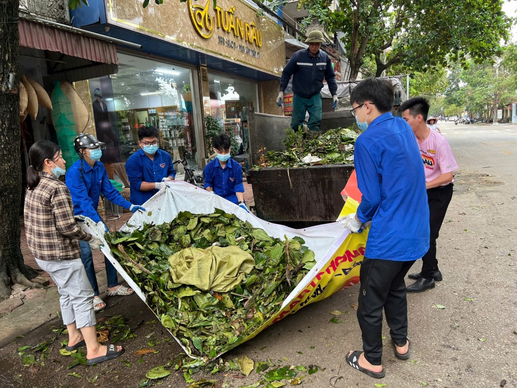 Gần 8000 đoàn viên, thanh niên Hải Dương hỗ trợ người dân sau bão