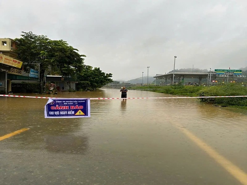 Điện lực Lào Cai cảnh báo những vùng ngập lụt nguy hiểm 