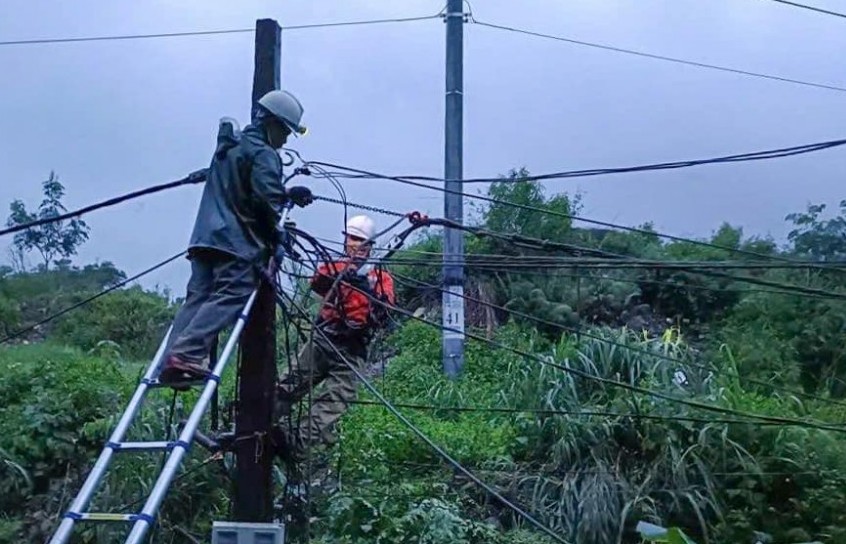 EVN cập nhật thông tin và khôi phục cung cấp điện sau bão