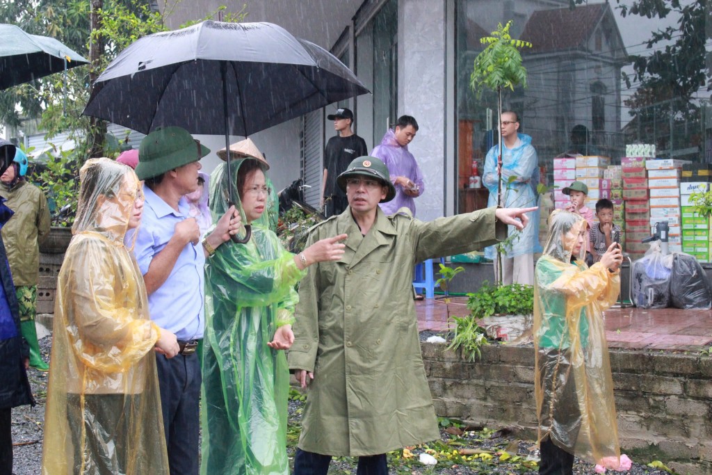 Hội Nông dân Việt Nam tặng quà tại 